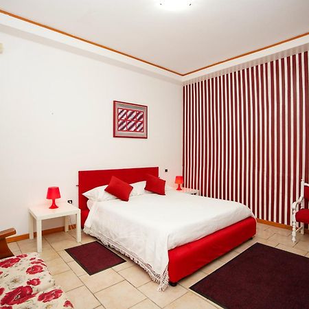 Residence Lupiae Lecce Buitenkant foto