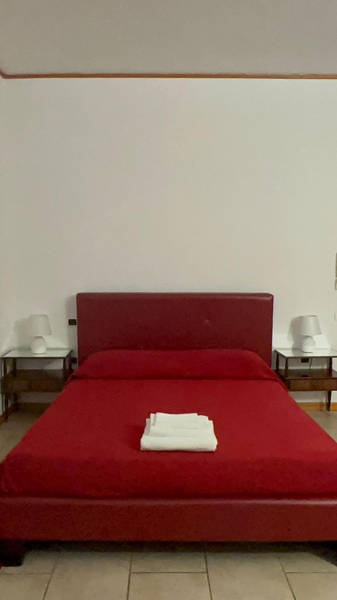 Residence Lupiae Lecce Buitenkant foto
